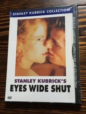 Eyes Wide Shut (R-Rated Edition) [DVD]